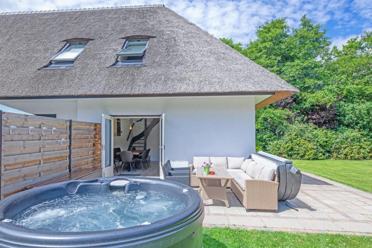 Вилла The Island Life Texel Met Jacuzzi Де-Коог Экстерьер фото